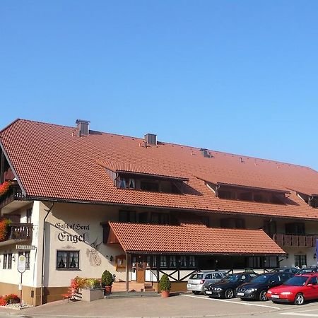Gasthof Hotel Engel Simonswald Exterior foto